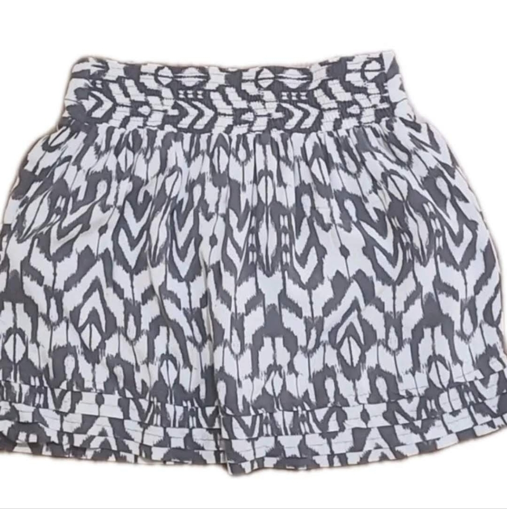 Charlotte Russe Skirt Small